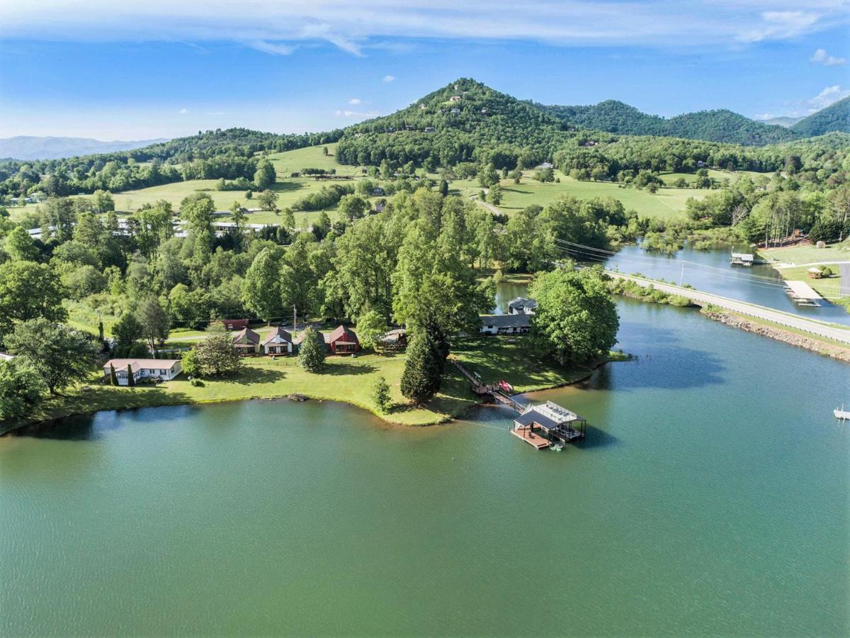 Tranquille Resort Hiawassee Exterior photo