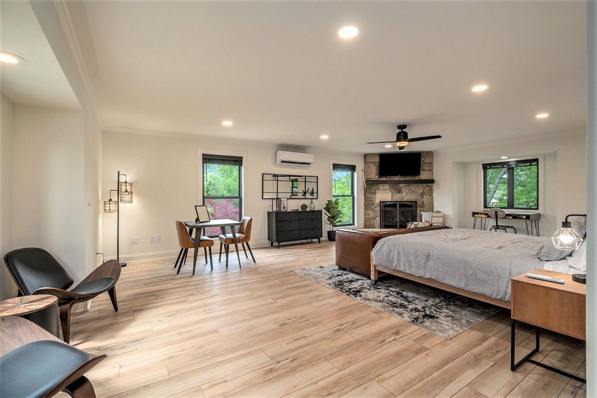 Tranquille Resort Hiawassee Room photo