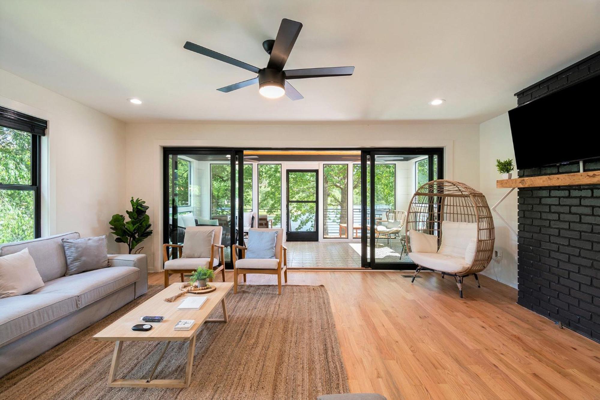 Tranquille Resort Hiawassee Room photo